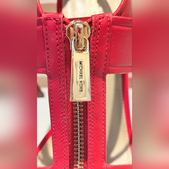 Brand New Michael Kors Berkley Leather Platform Sandal Lacquer Red Size 6 - Picture 6 of 13